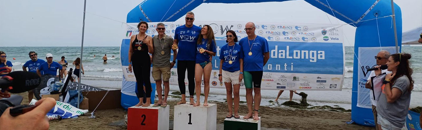 atleta albatros nuoto